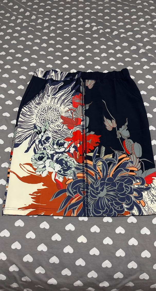 Çiçek Desenli Etek - Görsel 4