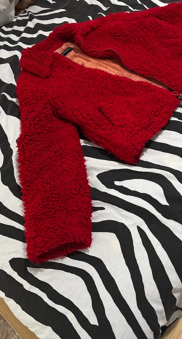 Vitrin marka Kırmızı Kürk Detaylı Kadın Ceket - Görsel 4