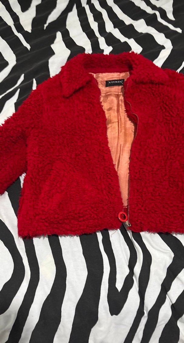 Vitrin marka Kırmızı Kürk Detaylı Kadın Ceket - Görsel 2