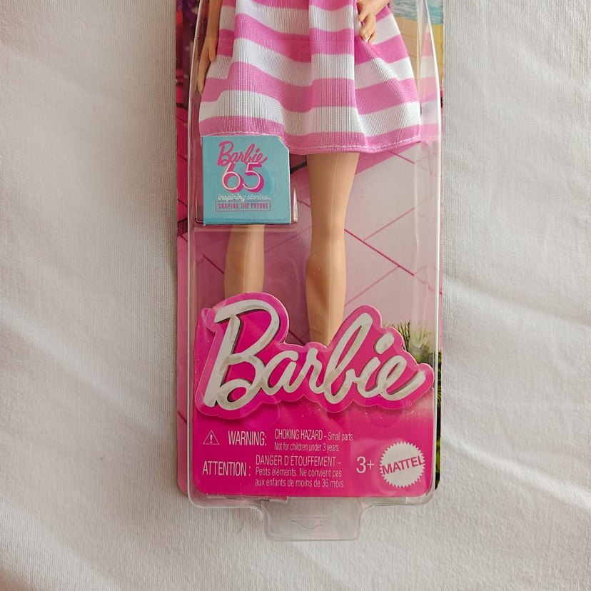 Barbie 65. Yıl Özel Bebek - Görsel 4