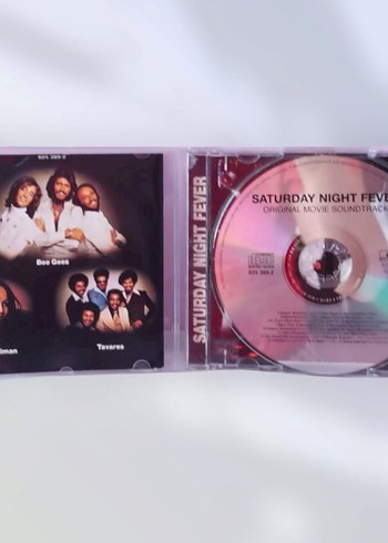 Saturday Night Fever Orijinal Film Müzik Albümü CD - Görsel 3