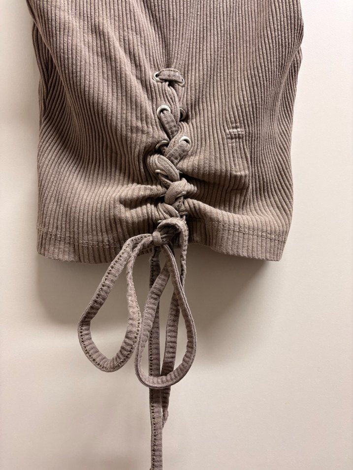 Vizon Fitilli Kruvaze Askılı Crop — görsel 4/9