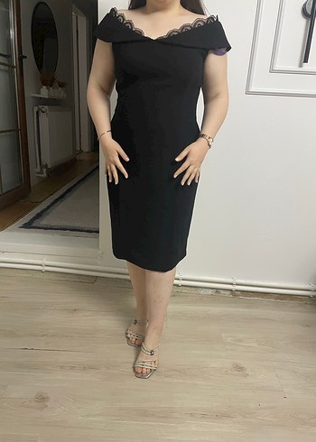 Kadın Siyah Midi Kalem Elbise