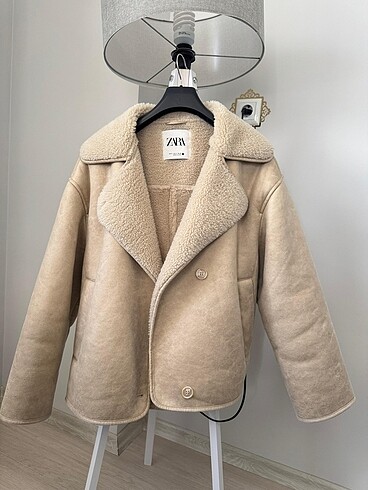 Zara kürklü mont