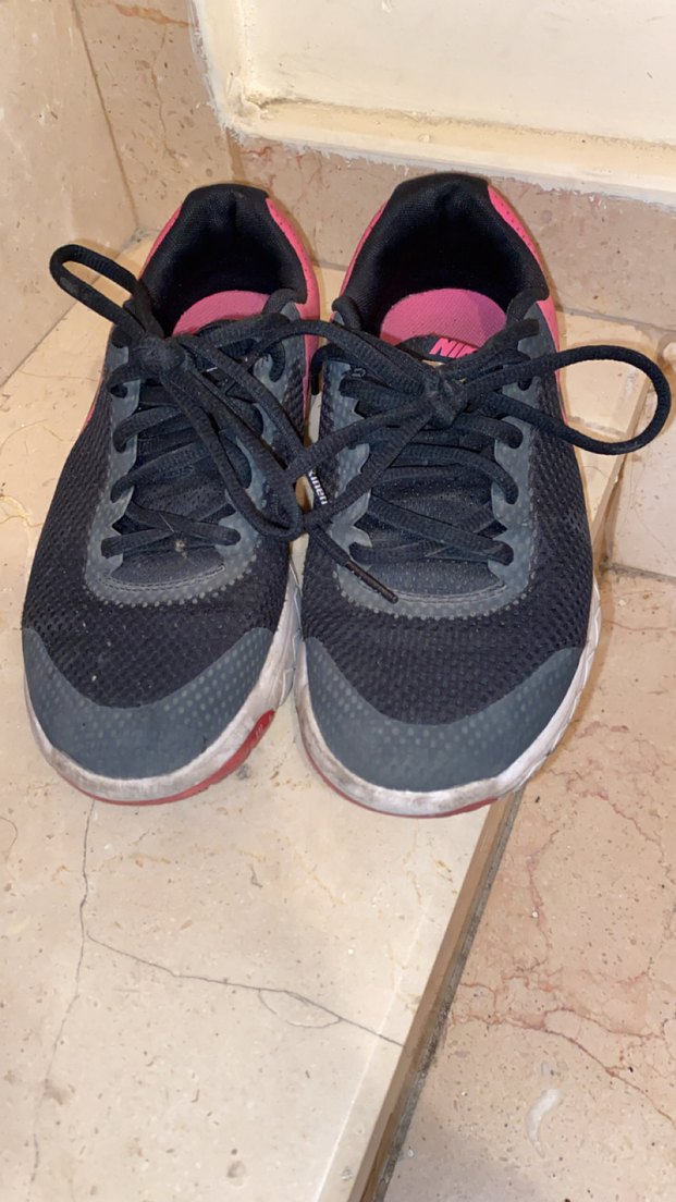 Pembe Siyah Bağcıklı Kadın Spor Ayakkabı - Görsel 2