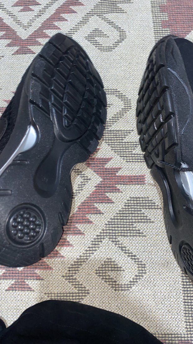 Siyah Yılan Desenli Bağcıklı Spor Ayakkabı - Görsel 4