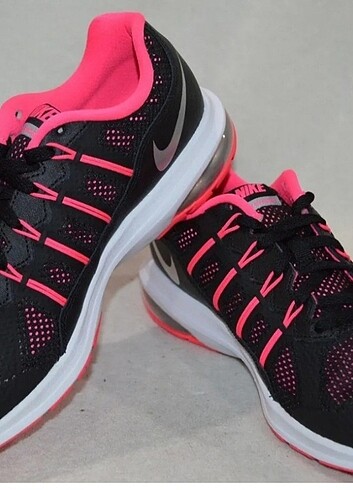 Nike Bayan spor ayakkabı