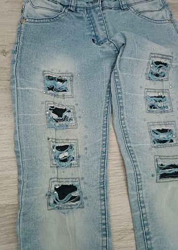 Civil Nakışlı Düğmeli Kız Kot Pantolon