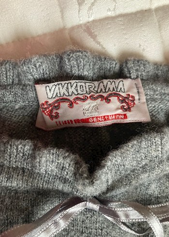 Gri Lambswool ( Kuzu Yünü) Kadın Kazak
Yaka omuz açık ve kapalı - Görsel 5