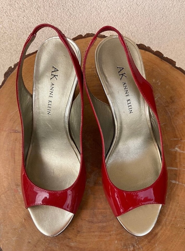 Klasik Kırmızı Stiletto Topuklu Kadın Ayakkabı.
Derisi rugan. - Görsel 4