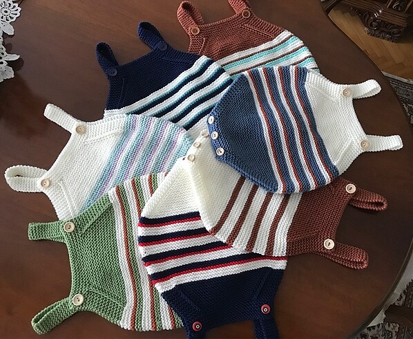 El örgüsü bebek tulum salopet