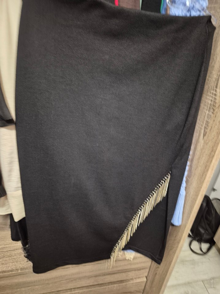 Siyah Drapeli  Uzun Etek - Görsel 2