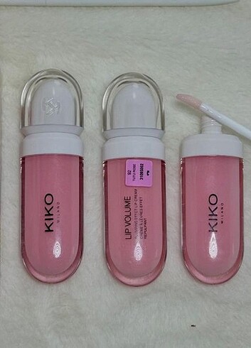 Kiko lip volume glos