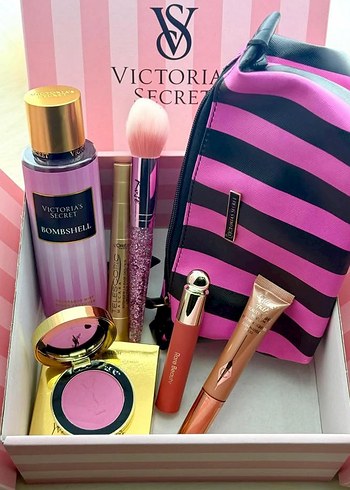 Victoria s Secret Victoria Secret Kutulu Makyaj Seti