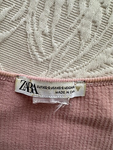 Zara Zara Crop Triko