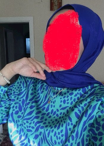 Uzun Kol, Yüksek Yakalı Mavi Batik Elbise - Görsel 3