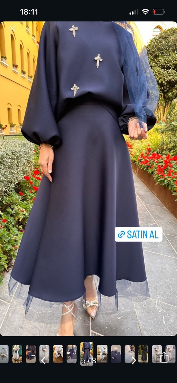 Yüksek Yakalı Lacivert Uzun Tül Etekli Takım - Görsel 5