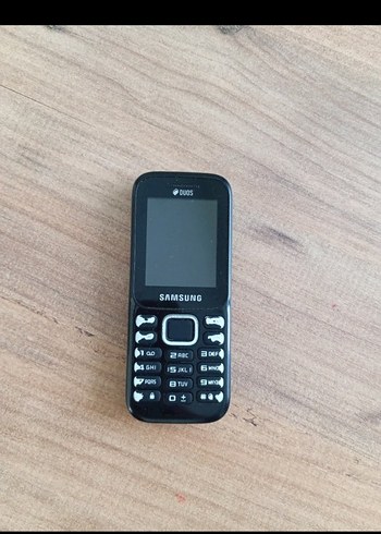 Siyah Samsung Duos Tuşlu Telefon