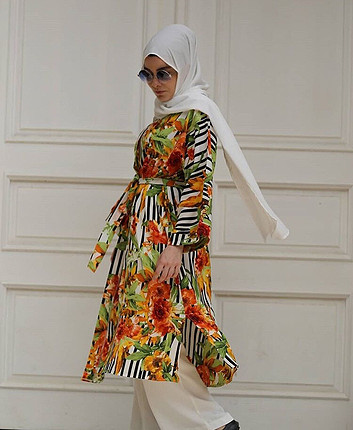 Diğer Çiçekli kimono