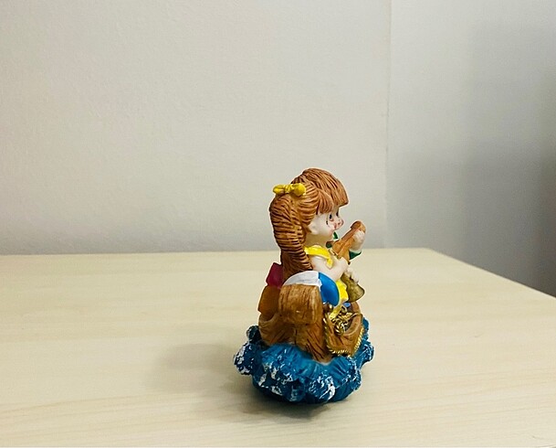 Beden Sandalda Aşıklar Biblo Ev Aksesuarı