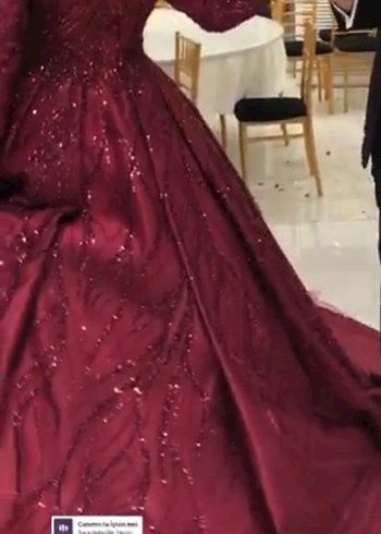 Zara Bordo Uzun Kollu İşlemeli Abiye Elbise