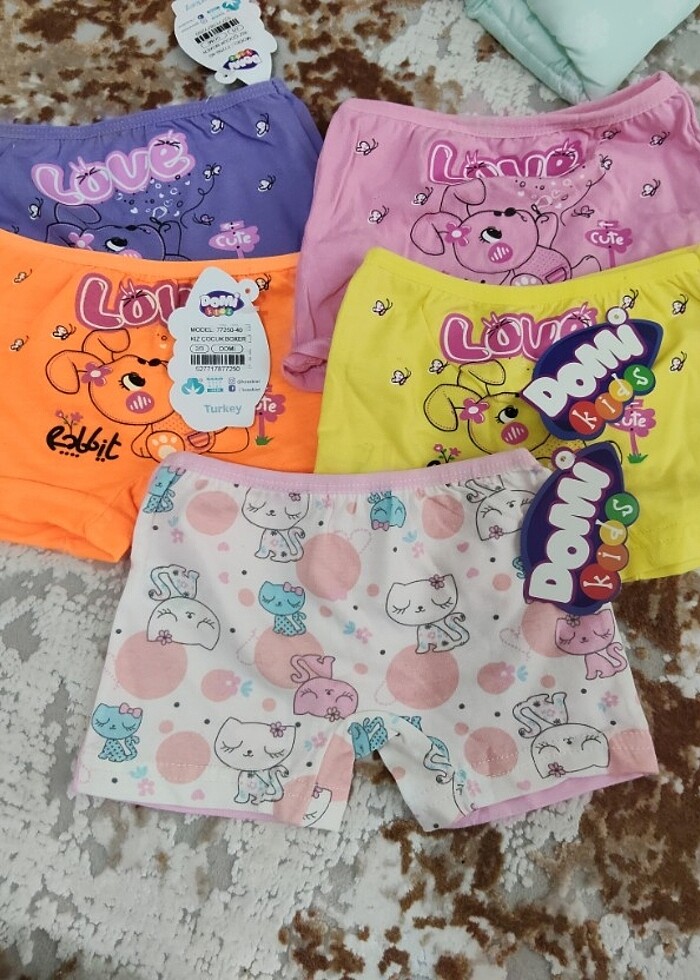 Kız cocuk 2 3 yas boxer - Görsel 4