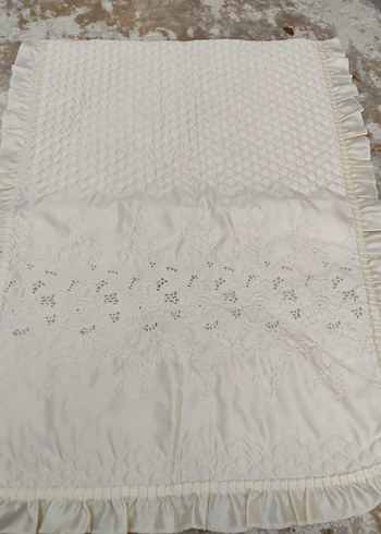 Nakış Detaylı Beyaz Yastık Kılıfı - Görsel 9