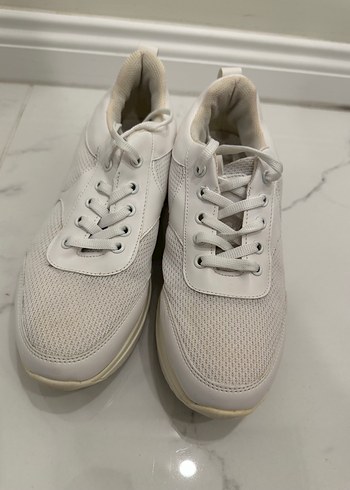 Beyaz Kadın Dolgu Topuk Spor Ayakkabı - Görsel 2