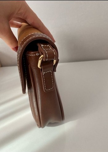 Kahverengi süet tokalı kadın çantası - Görsel 3