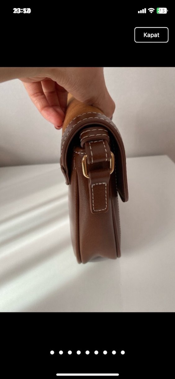 Kahverengi süet tokalı kadın çantası - Görsel 4