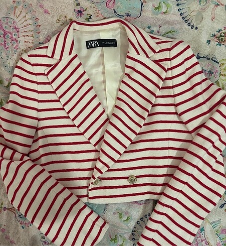 Zara crop blazer