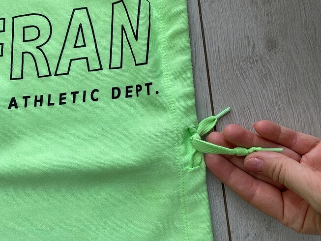 11-12 Yaş Beden yeşil Renk Yazlık Sweatshirt / Hm Sweatshirt