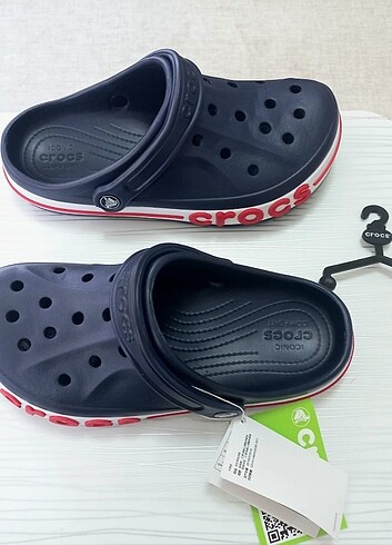 Crocs Crocs Terlik Yeni Sezon Etiketli 40