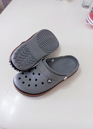 45 Beden gri Renk Crocs Terlik Yeni Sezon 45