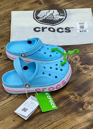 Crocs Terlik Sandalet Yeni Sezon Etiketli Toz Torbasında Barkodu