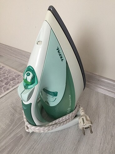 Beden Tefal buharlı ütü