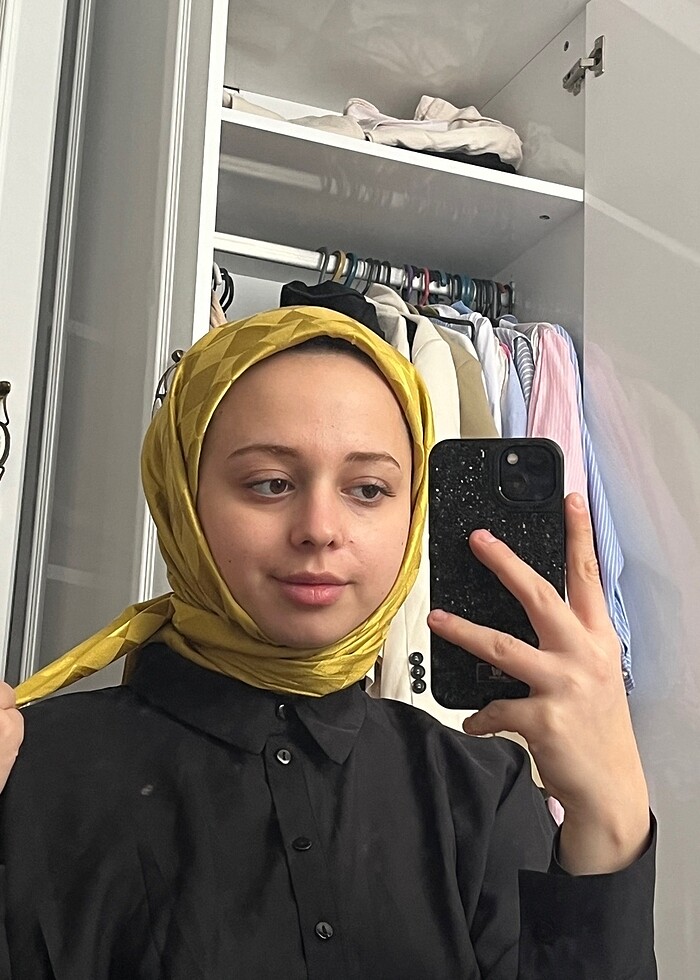 Sarı jakar eşarp - Görsel 3