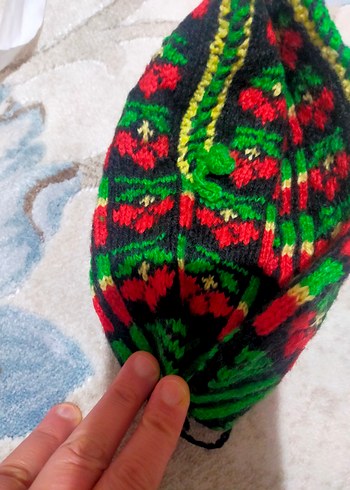 Renkli Nakışlı Örgü Kız Ev Terliği - Görsel 2