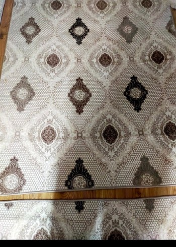 Klasik Desenli Kahverengi Halı - Görsel 3