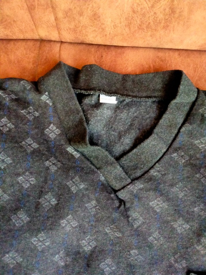 Erkek Kısa Kollu V Yakalı Desenli Pijama Takımı - Görsel 2