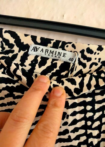 Zebra Desenli Uzun Piliseli Kadın Etek - Görsel 3