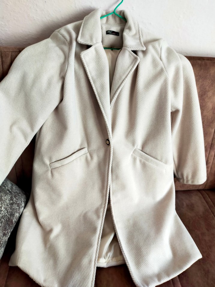 Bej Düğmeli Midi Kadın Kaban - Görsel 2