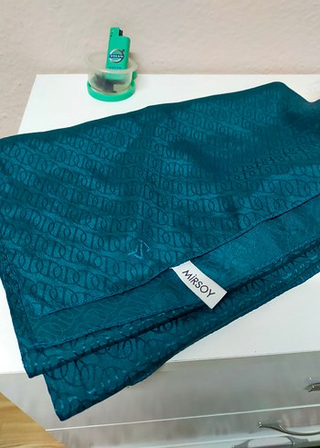 Zincir Detaylı Parlak Turkuaz Kadın Şal - Görsel 4