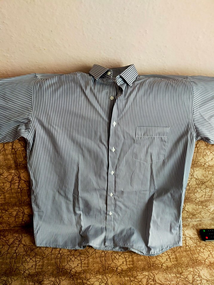 Düğmeli Kısa Kollu Erkek Gömlek - Görsel 4