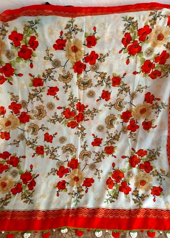 Dantel İşlemeli Kırmızı Kadın Fular - Görsel 3