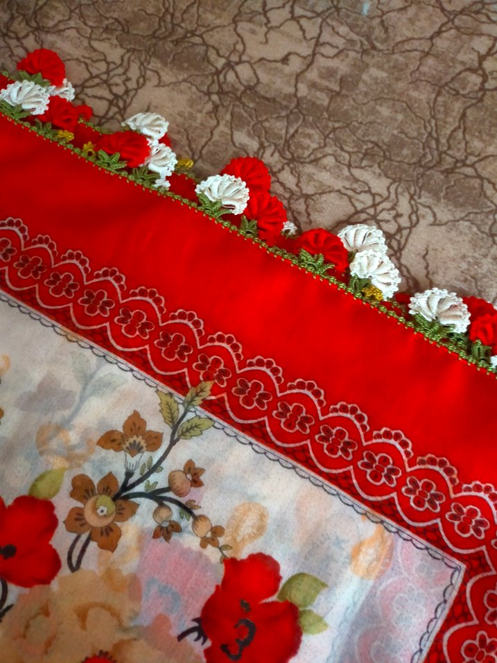 Dantel İşlemeli Kırmızı Kadın Fular - Görsel 2