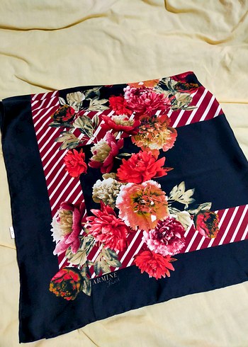 Çiçek Desenli Çok Renkli Kadın Fular - Görsel 4