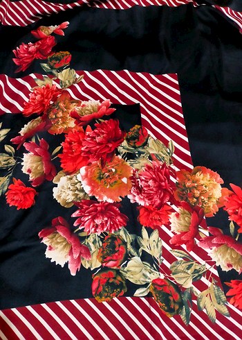 Çiçek Desenli Çok Renkli Kadın Fular - Görsel 7