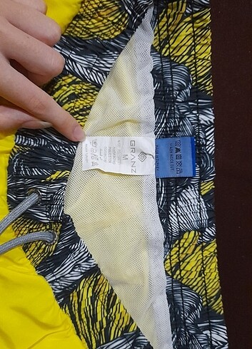 m Beden sarı Renk Sari deniz şortu
