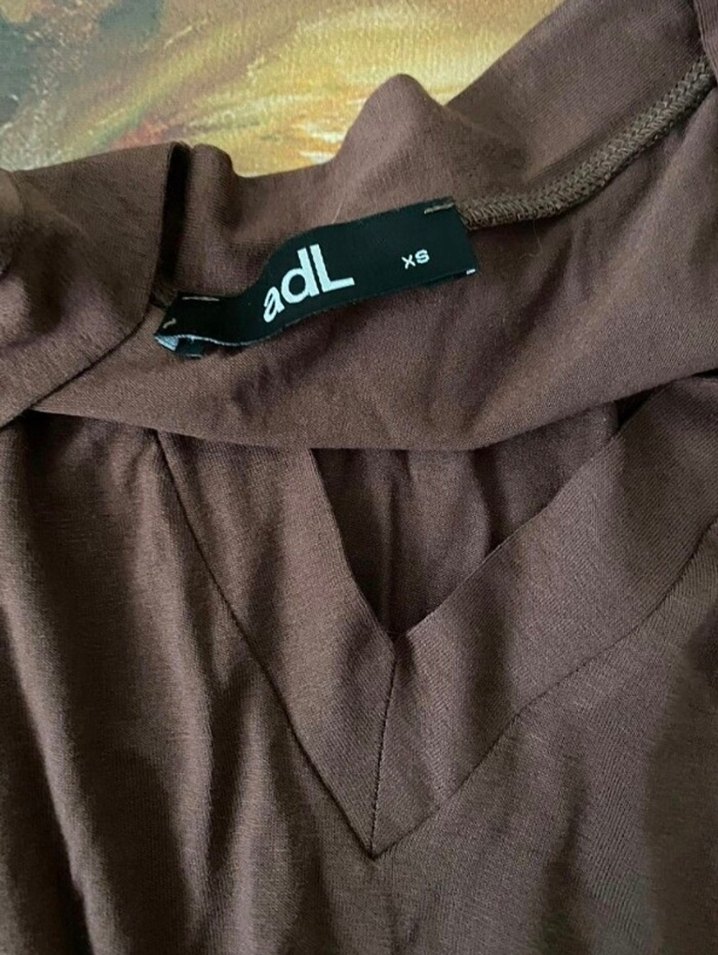 Kahverengi V Yaka Uzun Salaş Elbise - Görsel 3